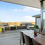 New Modern Near The Tatil Evi