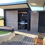 New Modern Near The 度假居 奥本罗