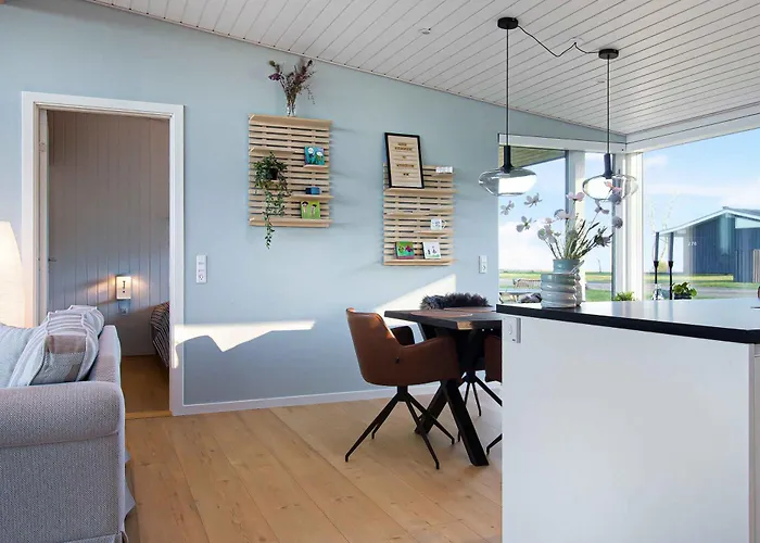 Feriehus New Modern Near The